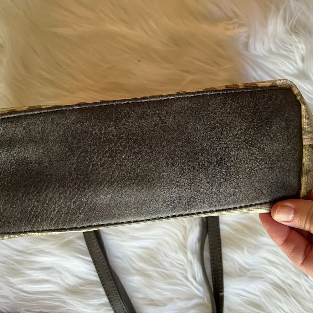 Sakroots Elephant Neutral Metro Boho Tote